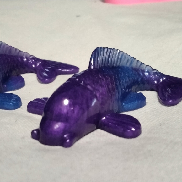 Unique Koi Fish - Picture 3 of 4
